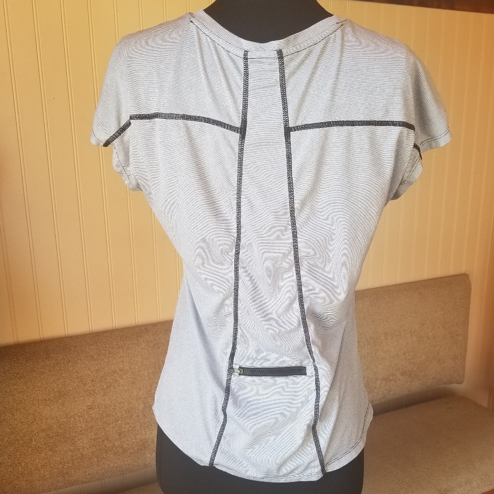 Fabletics Tee. Size Medium. Gray Black Stripes - image 2
